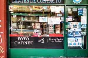 Centro &Oacute;ptico Luis Guill&oacute;n