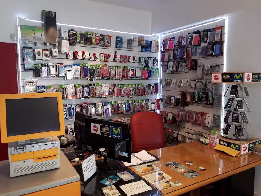 C&eacute;sar M&eacute;ndez Accesorios de Celulares y Fotograf&iacute;a