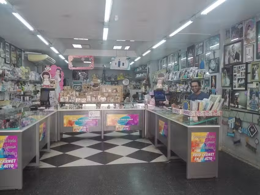 Digital Photo Express