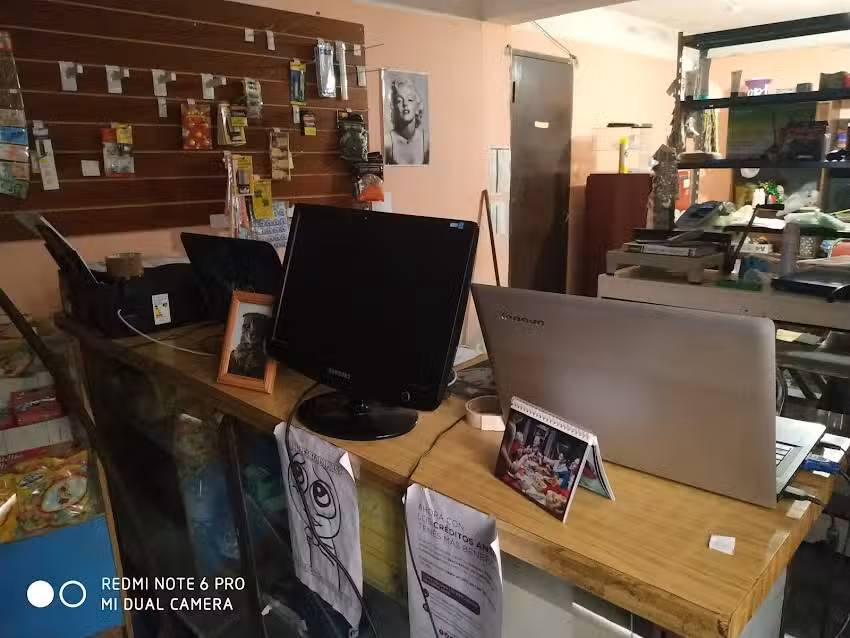 Emanuel &ndash; Dise&ntilde;os gr&aacute;ficos