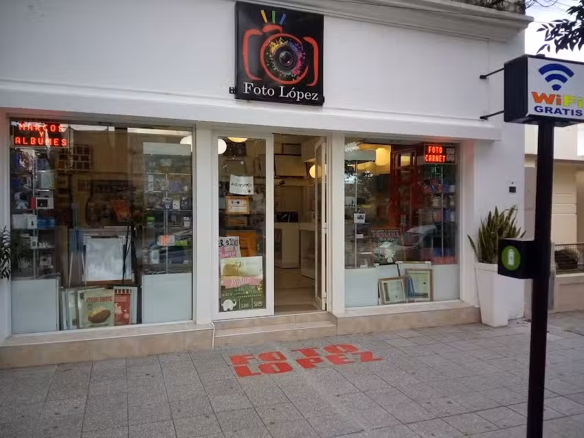 FOTO LOPEZ Avellaneda