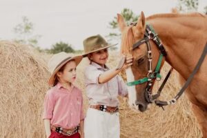 FOTOGRAF&Iacute;A Y BARBERIA