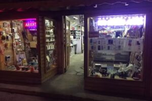 Fotografia y Regaleria VAN GOGH