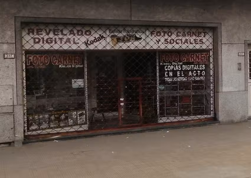 Revelado Digital Estudio Fotogr&aacute;fico Sur Foto Carnet Y Sociales