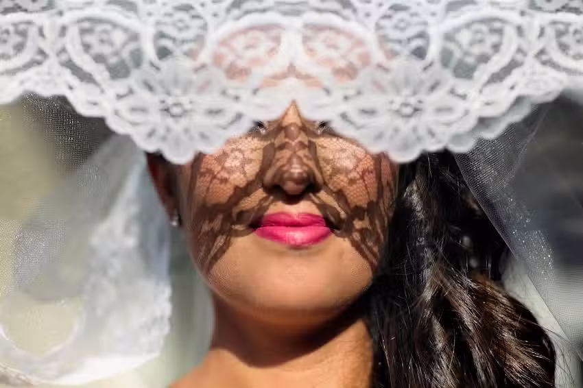 SERRANO. Heart&rsquo;s Photo & Film.