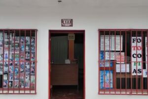 Servicentro Pura Vida