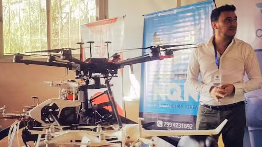 Skypro neuquen &ndash; Imagen a&eacute;rea con Drones